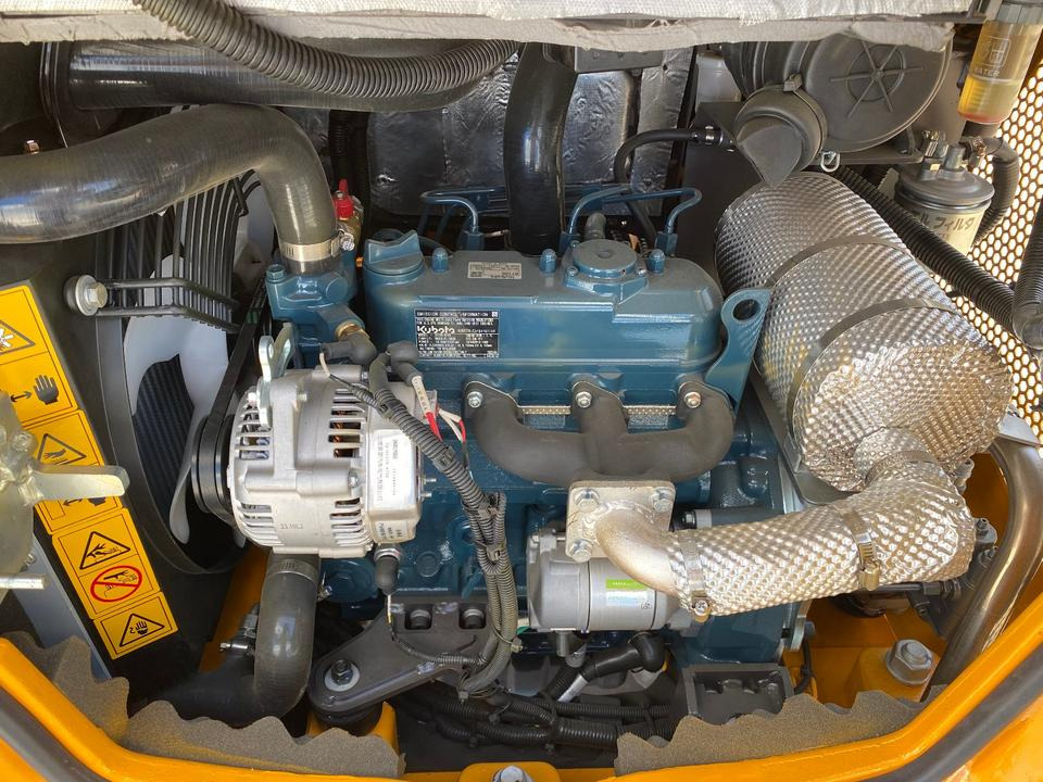 Мини-экскаватор, Прицеп Minibagger BK2800ASR + Tieflader + Zubehör *INKL.19% MWST*BERGER KRAUS*KUBOTA*SCHWENKARM* VERSTELLFAHRWERK*KLIMA*: фото 17
