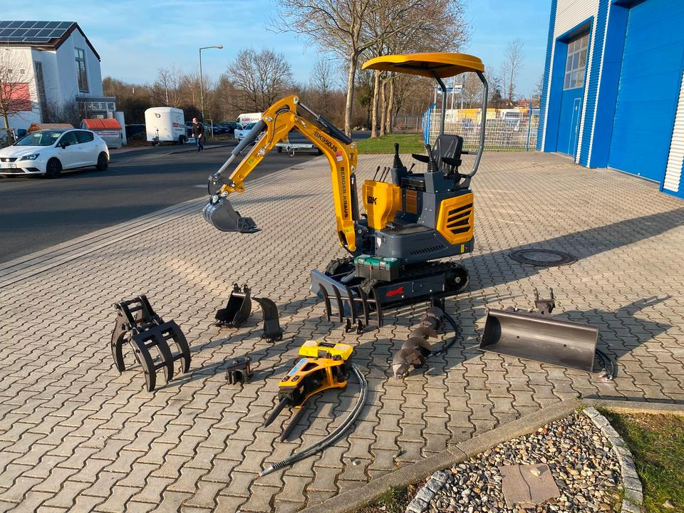 Minibagger BK950JS + Zubehör *INKL.19% MWST*BERGER KRAUS*JOYSTICK*SOFORT!* - Мини-экскаватор: фото 2 Minibagger BK950JS + Zubehör *INKL.19% MWST*BERGER KRAUS*JOYSTICK*SOFORT!* - Мини-экскаватор: фото 2
