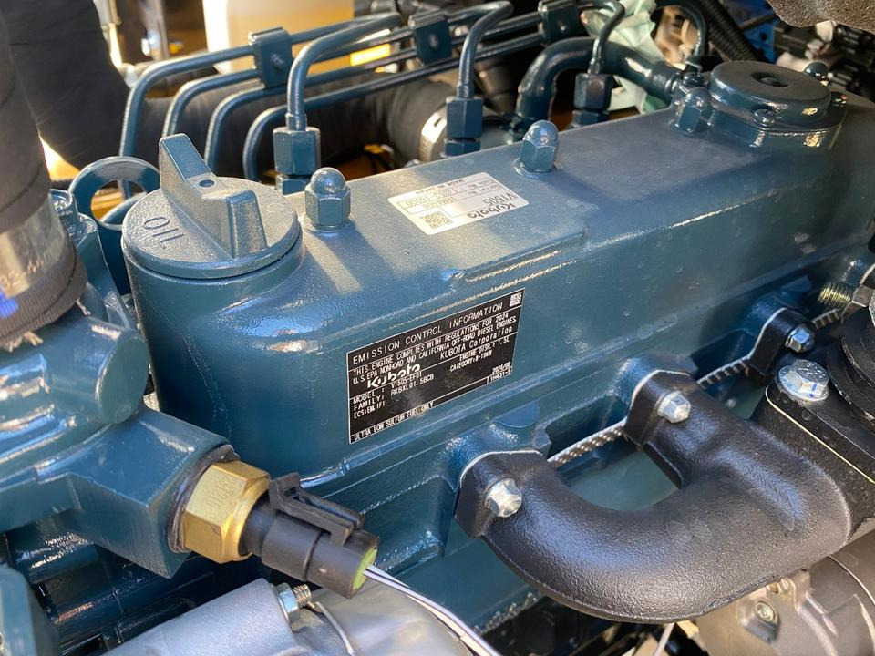 Компактный фронтальный погрузчик Radlader/Hoflader BK810 inkl. Kehrmaschinenpaket *INKL.19% MWST*BERGER KRAUS* KUBOTA*EURO*CE*: фото 9