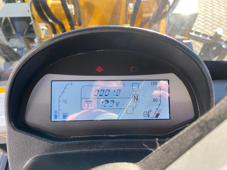 Компактный фронтальный погрузчик Radlader/Hoflader BK810 inkl. Kehrmaschinenpaket *INKL.19% MWST*BERGER KRAUS* KUBOTA*EURO*CE*: фото 14