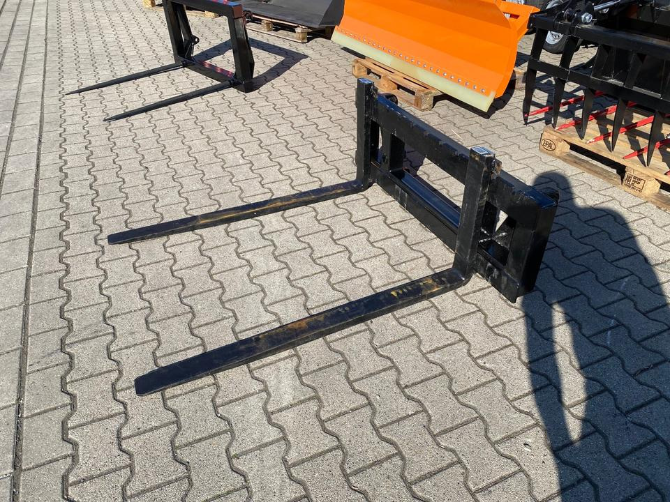 Компактный фронтальный погрузчик Radlader/Hoflader BK810 inkl. Tieflader und großem Zubehörpaket *INKL.19% MWST*BERGER KRAUS* KUBOTA*EURO*CE*: фото 12