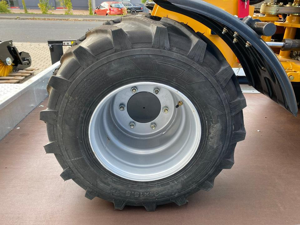 Компактный фронтальный погрузчик Teleskoplader/Radlader BK810T inkl. Tieflader und großem Zubehör *INKL.19% MWST*BERGER KRAUS*KUBOTA*EURO*CE*: фото 16