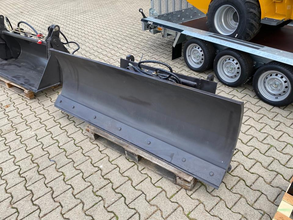 Компактный фронтальный погрузчик Teleskoplader/Radlader BK810T inkl. Tieflader und großem Zubehör *INKL.19% MWST*BERGER KRAUS*KUBOTA*EURO*CE*: фото 20