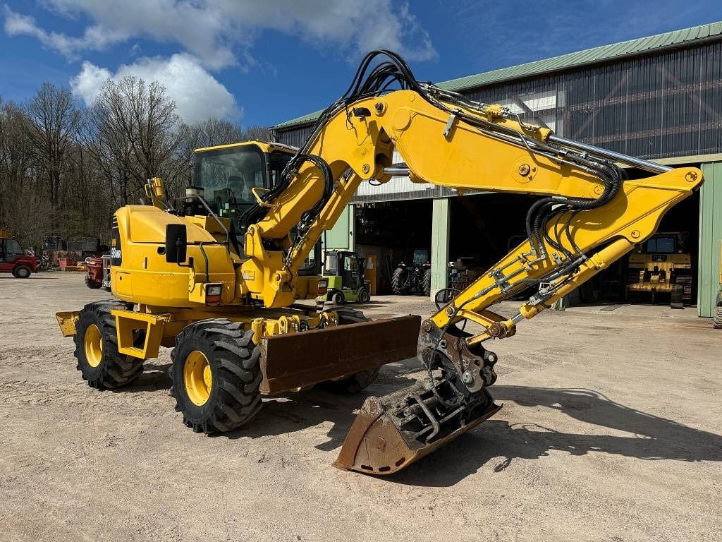 Komatsu PW 98 MR-8 - Колёсный экскаватор: фото 2 Komatsu PW 98 MR-8 - Колёсный экскаватор: фото 2