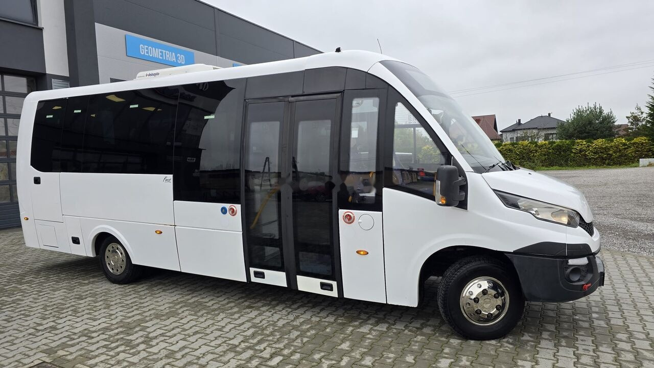 IVECO FIRST - AIRCO + WEBASTO + 29 PLACE - EURO VI - Городской автобус: фото 2 IVECO FIRST - AIRCO + WEBASTO + 29 PLACE - EURO VI - Городской автобус: фото 2