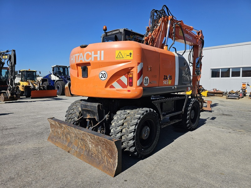 HITACHI ZX145W-3 - Колёсный экскаватор: фото 3 HITACHI ZX145W-3 - Колёсный экскаватор: фото 3
