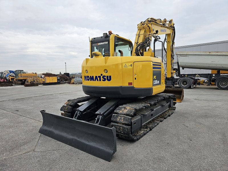 KOMATSU PC138US-8 - Гусеничный экскаватор: фото 4 KOMATSU PC138US-8 - Гусеничный экскаватор: фото 4