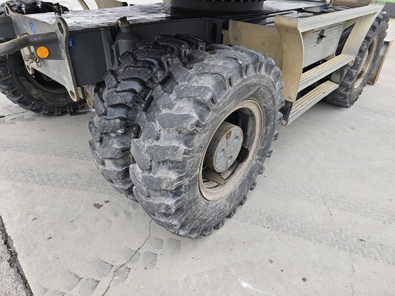 Колёсный экскаватор LIEBHERR A916: фото 22