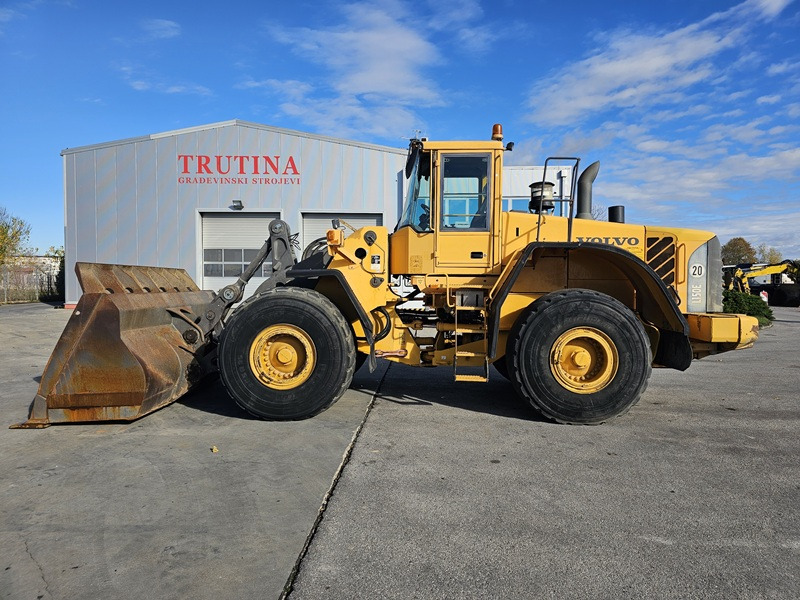 VOLVO L150E - Колёсный погрузчик: фото 1 VOLVO L150E - Колёсный погрузчик: фото 1