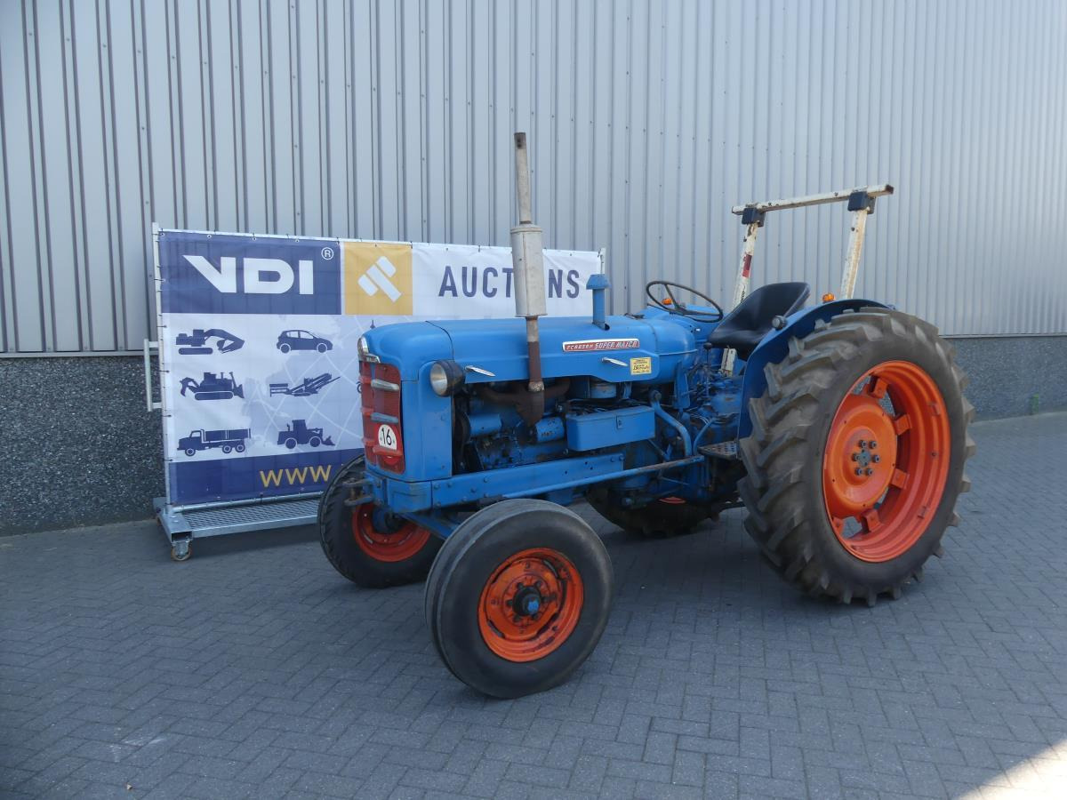 Fordson Major - Трактор: фото 1 Fordson Major - Трактор: фото 1
