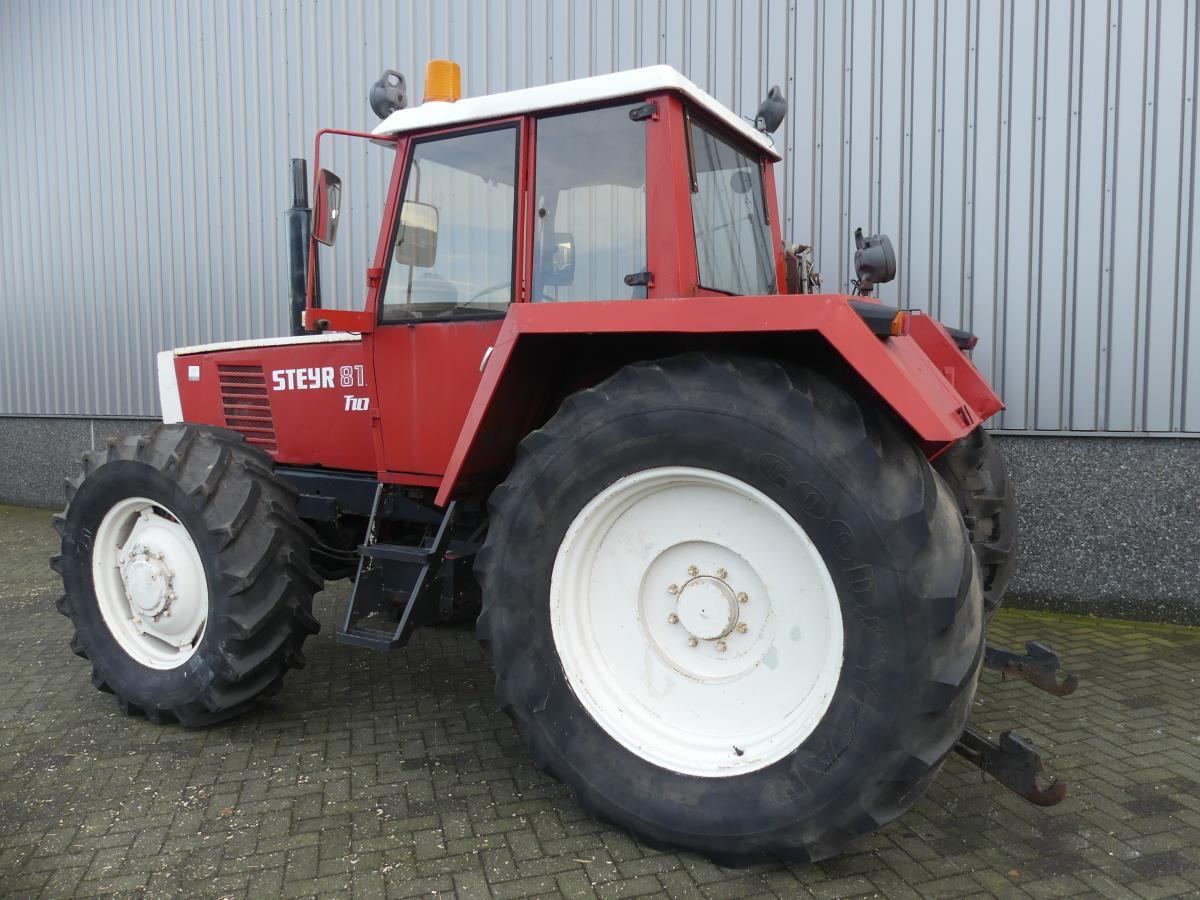 Steyr 8170 Turbo - Трактор: фото 4 Steyr 8170 Turbo - Трактор: фото 4