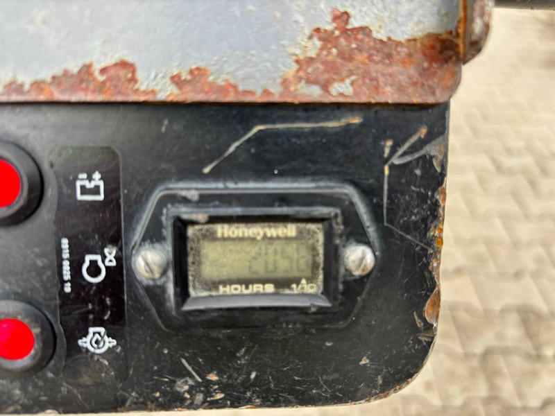 Atlas-Copco LG 504 - Каток: фото 5 Atlas-Copco LG 504 - Каток: фото 5