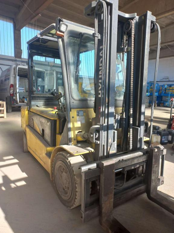 Hyundai 45B-7 ac - Электропогрузчик: фото 3 Hyundai 45B-7 ac - Электропогрузчик: фото 3