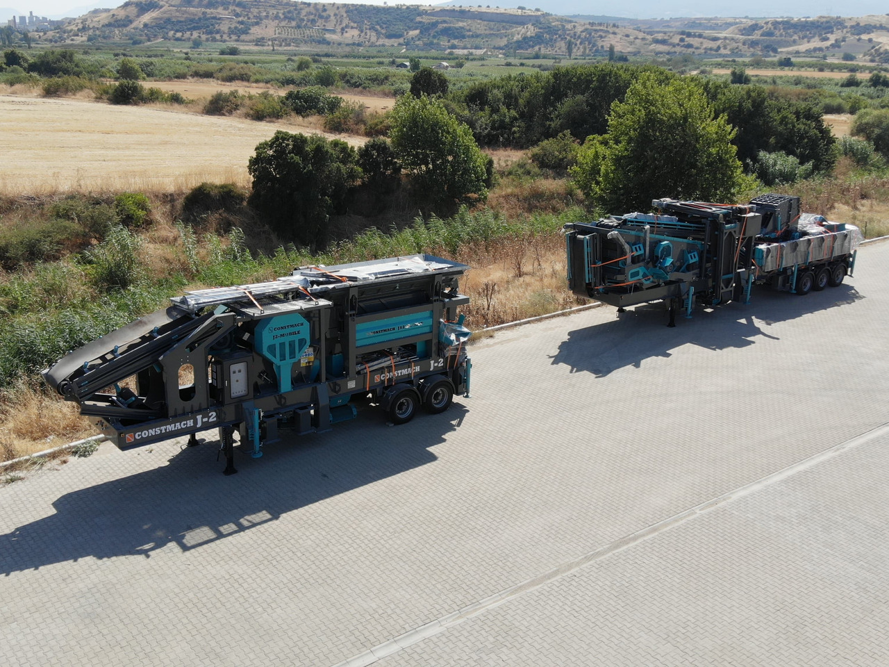 Constmach Mobile Prallbrech- und Siebanlage mit einer Kapazität von 150-200 Tonnen - Мобильная дробилка: фото 2 Constmach Mobile Prallbrech- und Siebanlage mit einer Kapazität von 150-200 Tonnen - Мобильная дробилка: фото 2