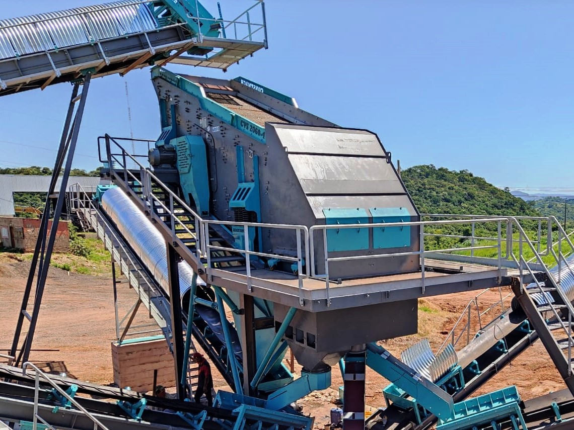 Constmach Vibrating Screen Systems 70-95 Tph 2-3-4 Stages 1200x4000 Mm - Грохот: фото 2 Constmach Vibrating Screen Systems 70-95 Tph 2-3-4 Stages 1200x4000 Mm - Грохот: фото 2
