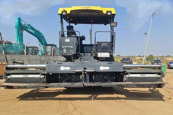 Асфальтоукладчик Bomag BF700C-2: фото 7