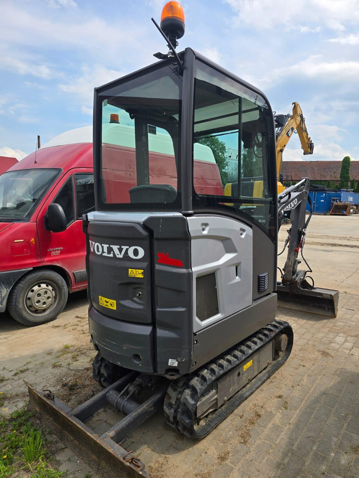 VOLVO EC 18 E - Мини-экскаватор: фото 3 VOLVO EC 18 E - Мини-экскаватор: фото 3