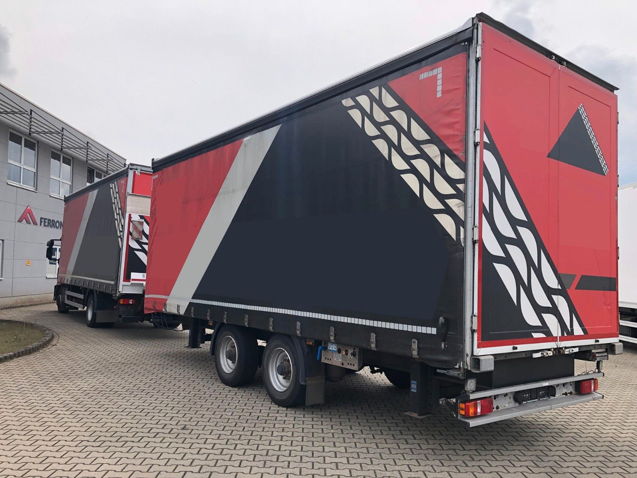 Iveco 140E 280 Kompletzug*LBW*Kamera - Тентованный грузовик: фото 4 Iveco 140E 280 Kompletzug*LBW*Kamera - Тентованный грузовик: фото 4