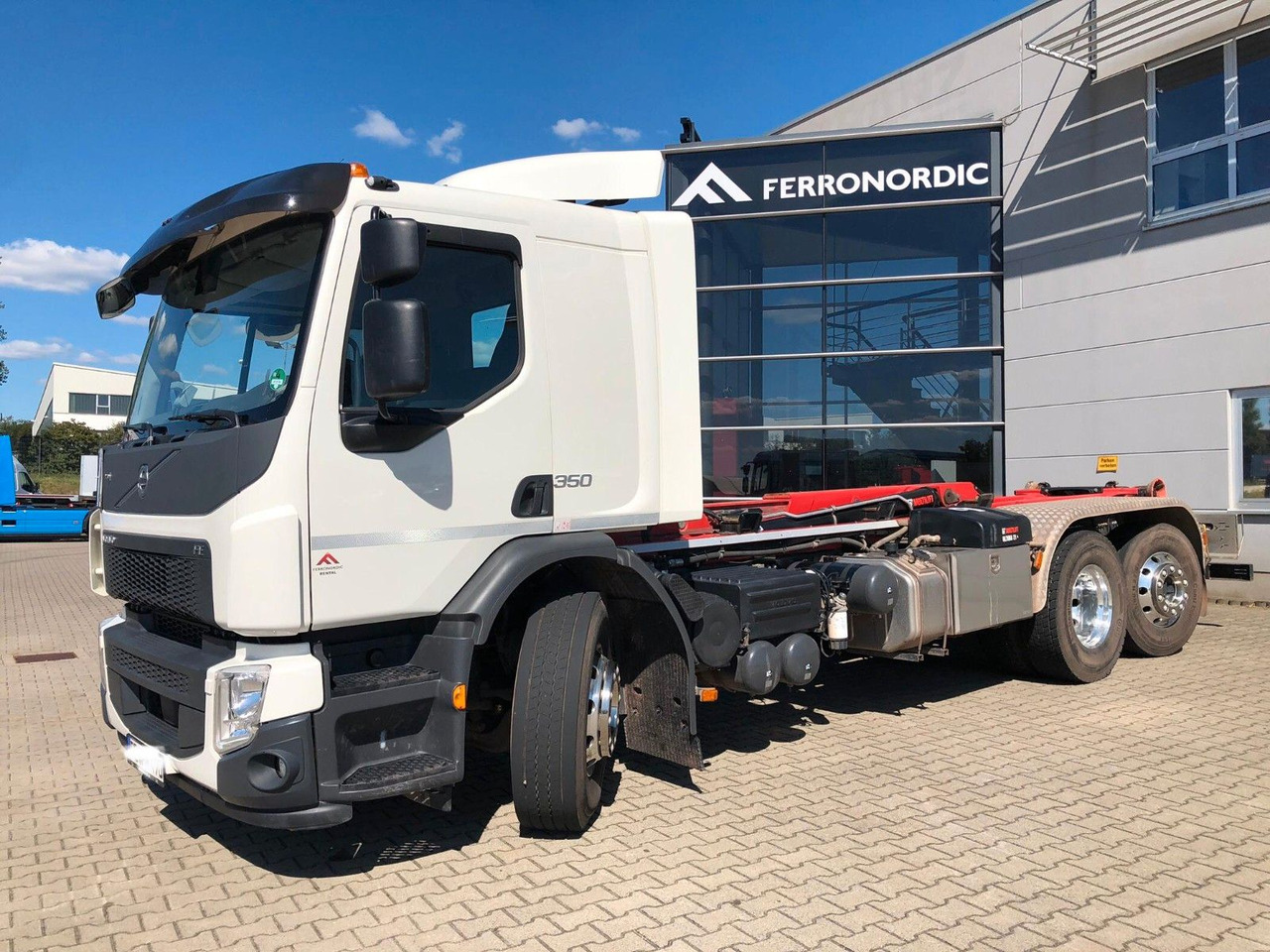 Volvo FE 350 6x2 Lenkachse*Alufelgen*HIAB*AHK*Klima - Крюковой мультилифт: фото 2 Volvo FE 350 6x2 Lenkachse*Alufelgen*HIAB*AHK*Klima - Крюковой мультилифт: фото 2