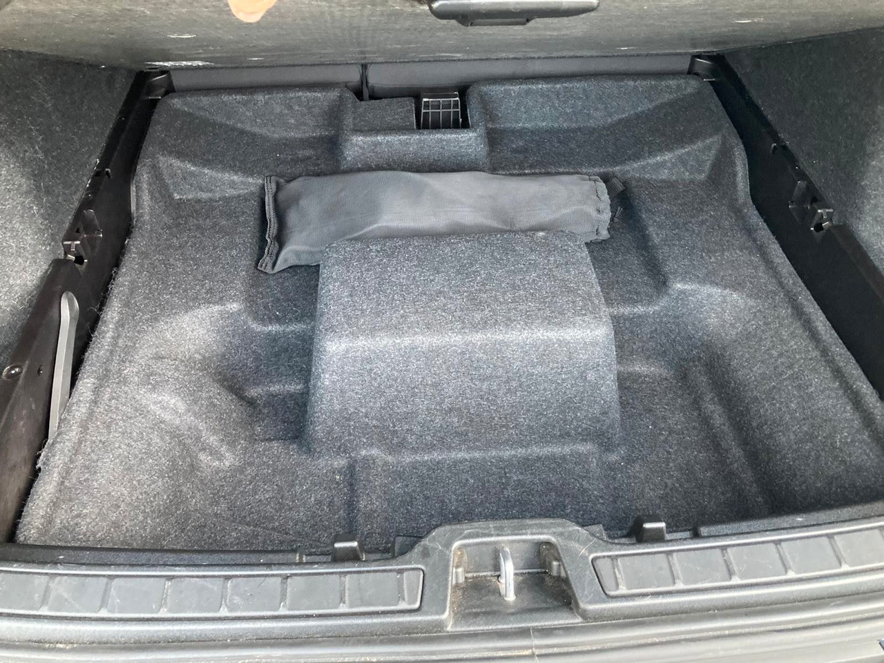 Внедорожник Volvo XC 40 T4 Inscription Expr. Recharge Plug-In Hyb: фото 13