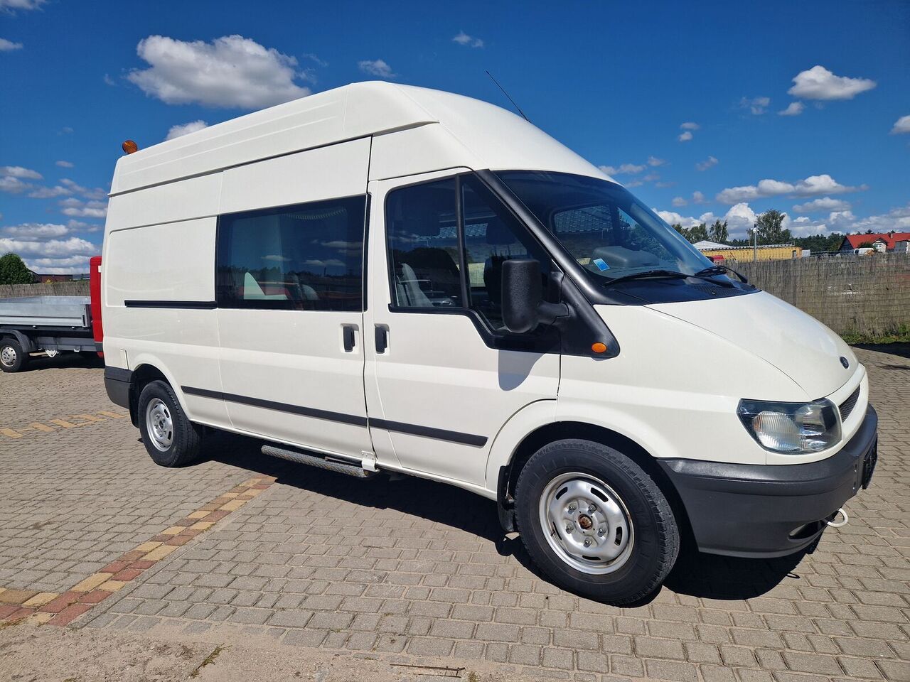 Ford Transit - Грузопассажирский фургон: фото 1 Ford Transit - Грузопассажирский фургон: фото 1