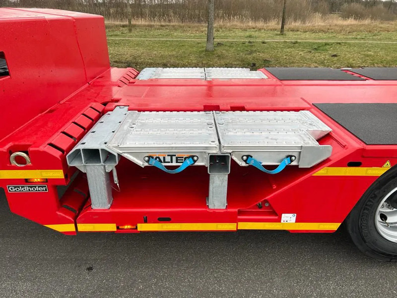 Новый Низкорамный полуприцеп Goldhofer STN-L 4 (245) A RM2 Stepstar: фото 6 Новый Низкорамный полуприцеп Goldhofer STN-L 4 (245) A RM2 Stepstar: фото 6