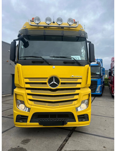 Mercedes-Benz Actros 4163 SLT 8x4/4 - Тягач: фото 4 Mercedes-Benz Actros 4163 SLT 8x4/4 - Тягач: фото 4