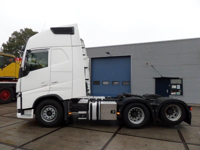 Volvo FH 540 6x2 - Тягач: фото 2 Volvo FH 540 6x2 - Тягач: фото 2