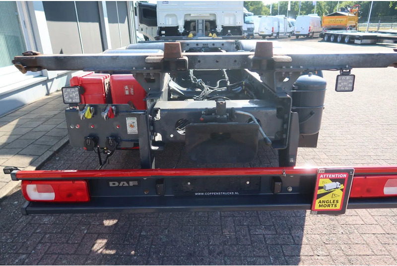 DAF XF 106.450 Wissellaadbaksysteem / Chassis - Грузовик-контейнеровоз/ Сменный кузов: фото 4 DAF XF 106.450 Wissellaadbaksysteem / Chassis - Грузовик-контейнеровоз/ Сменный кузов: фото 4