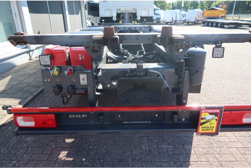 DAF XF 106.450 Wissellaadbaksysteem / Chassis - Грузовик-контейнеровоз/ Сменный кузов: фото 4 DAF XF 106.450 Wissellaadbaksysteem / Chassis - Грузовик-контейнеровоз/ Сменный кузов: фото 4