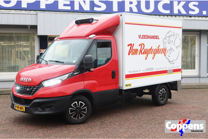 Iveco 35S 180 35 S 180 Hi-Matic - Малотоннажный рефрижератор: фото 1 Iveco 35S 180 35 S 180 Hi-Matic - Малотоннажный рефрижератор: фото 1