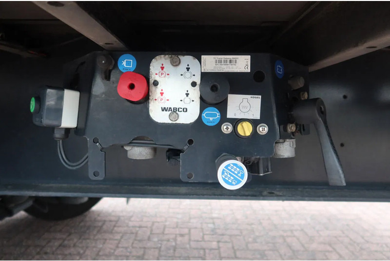 Kögel SN 24 Schuifzeil, Schuifdak, lift as, stuur-as, Rongen gaten + ice killer. - Тентованный полуприцеп: фото 5 Kögel SN 24 Schuifzeil, Schuifdak, lift as, stuur-as, Rongen gaten + ice killer. - Тентованный полуприцеп: фото 5