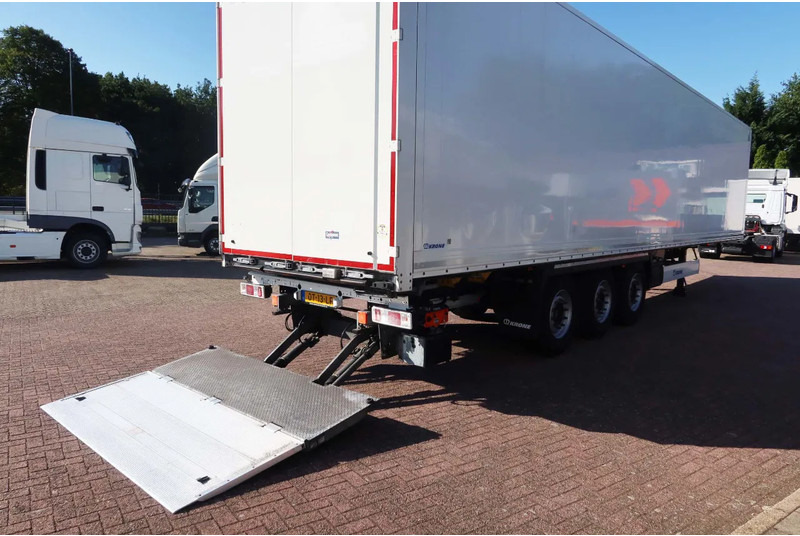 Krone SD Gesloten trailer + Dhollandia klep 2500 KG - Полуприцеп-фургон: фото 2 Krone SD Gesloten trailer + Dhollandia klep 2500 KG - Полуприцеп-фургон: фото 2