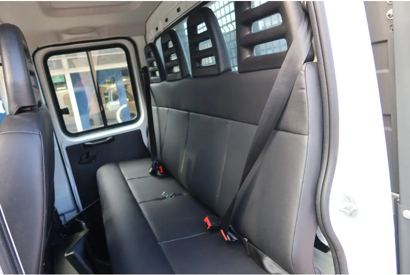 Iveco Daily 35C16 HI Matic Dubbele cabine open 7 persoons uitvoering. Dubbel lucht achter as. 3.0 L motor - Лёгкий коммерческий автомобиль, Грузопассажирский фургон: фото 5 Iveco Daily 35C16 HI Matic Dubbele cabine open 7 persoons uitvoering. Dubbel lucht achter as. 3.0 L motor - Лёгкий коммерческий автомобиль, Грузопассажирский фургон: фото 5