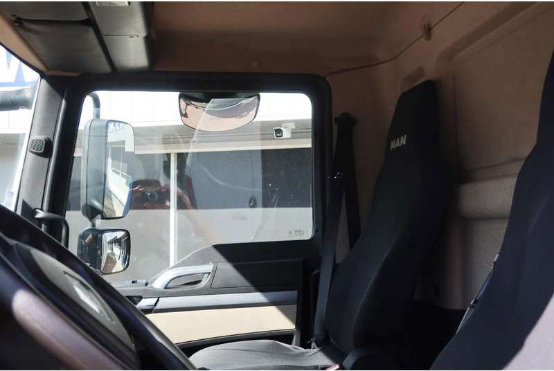 MAN TGL 12.250 Bakwagen + Laadklep DHollandia 2000 kg - Грузовик с закрытым кузовом: фото 5 MAN TGL 12.250 Bakwagen + Laadklep DHollandia 2000 kg - Грузовик с закрытым кузовом: фото 5