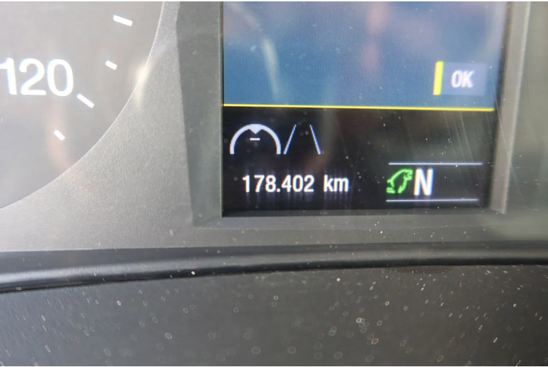Грузовик с закрытым кузовом MAN TGM 15.290 Bak + klep Full air suspension Euro 6 Automaat: фото 12