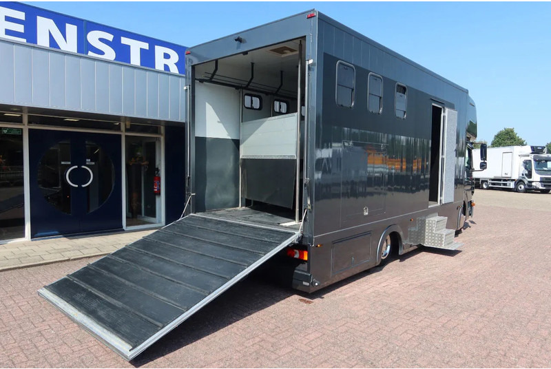 Коневоз Mercedes-Benz Atego 816 L 3 Paarden/4 Ponies Nieuwe APK + nieuwe accu.: фото 20