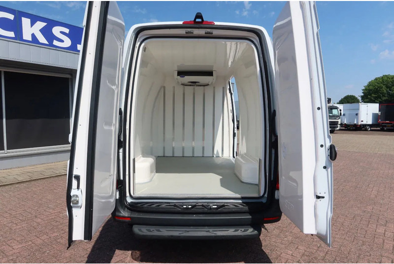 Mercedes-Benz Sprinter 317 Koel/Vries L2/H2 220 Volt stekker - Малотоннажный рефрижератор: фото 4 Mercedes-Benz Sprinter 317 Koel/Vries L2/H2 220 Volt stekker - Малотоннажный рефрижератор: фото 4