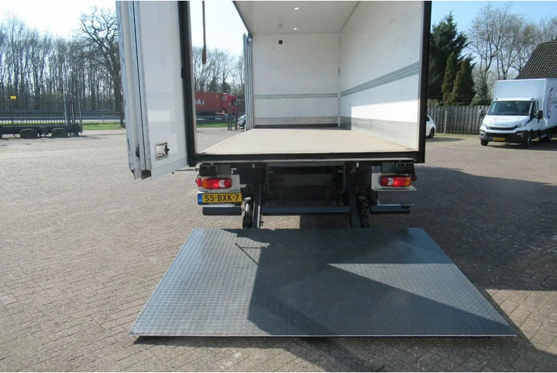 Volvo FL 250 Bakwagen + 6 deuren + Laadklep 2000 kg - Грузовик с закрытым кузовом: фото 4 Volvo FL 250 Bakwagen + 6 deuren + Laadklep 2000 kg - Грузовик с закрытым кузовом: фото 4