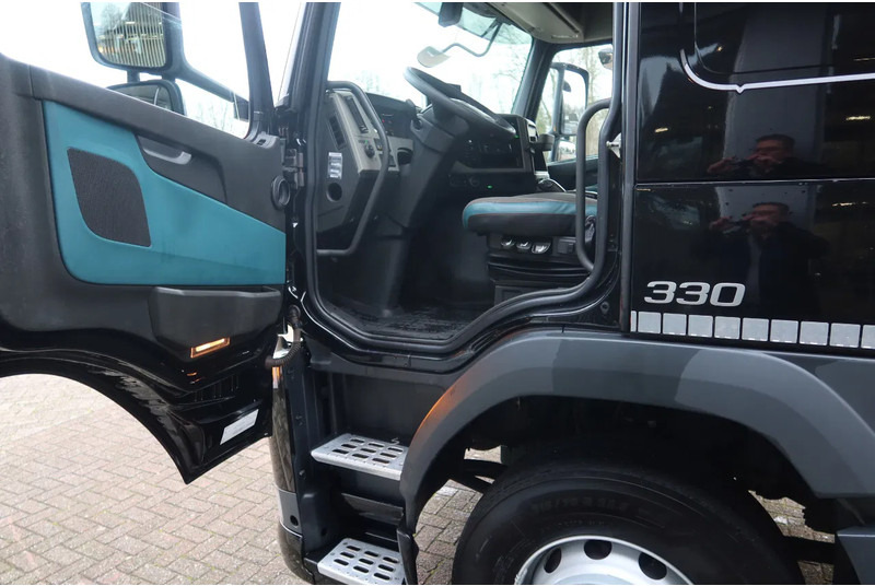 Volvo FM 330 Bakwagen + Laadklep DHollandia 2000 kg - Грузовик с закрытым кузовом: фото 5 Volvo FM 330 Bakwagen + Laadklep DHollandia 2000 kg - Грузовик с закрытым кузовом: фото 5