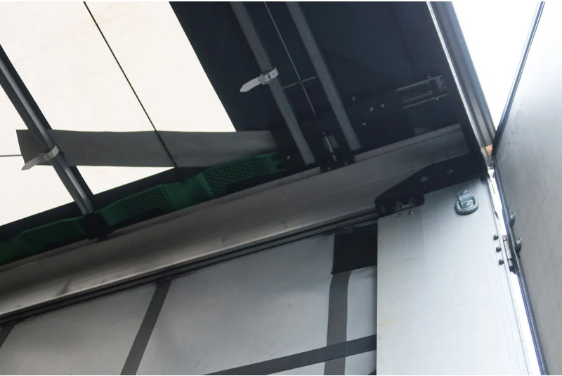 Wielton Mega Trailer with Terberg King Lifter contruction. Kooiaap aansluiting € 17.950.- netto. - Тентованный полуприцеп: фото 5 Wielton Mega Trailer with Terberg King Lifter contruction. Kooiaap aansluiting € 17.950.- netto. - Тентованный полуприцеп: фото 5