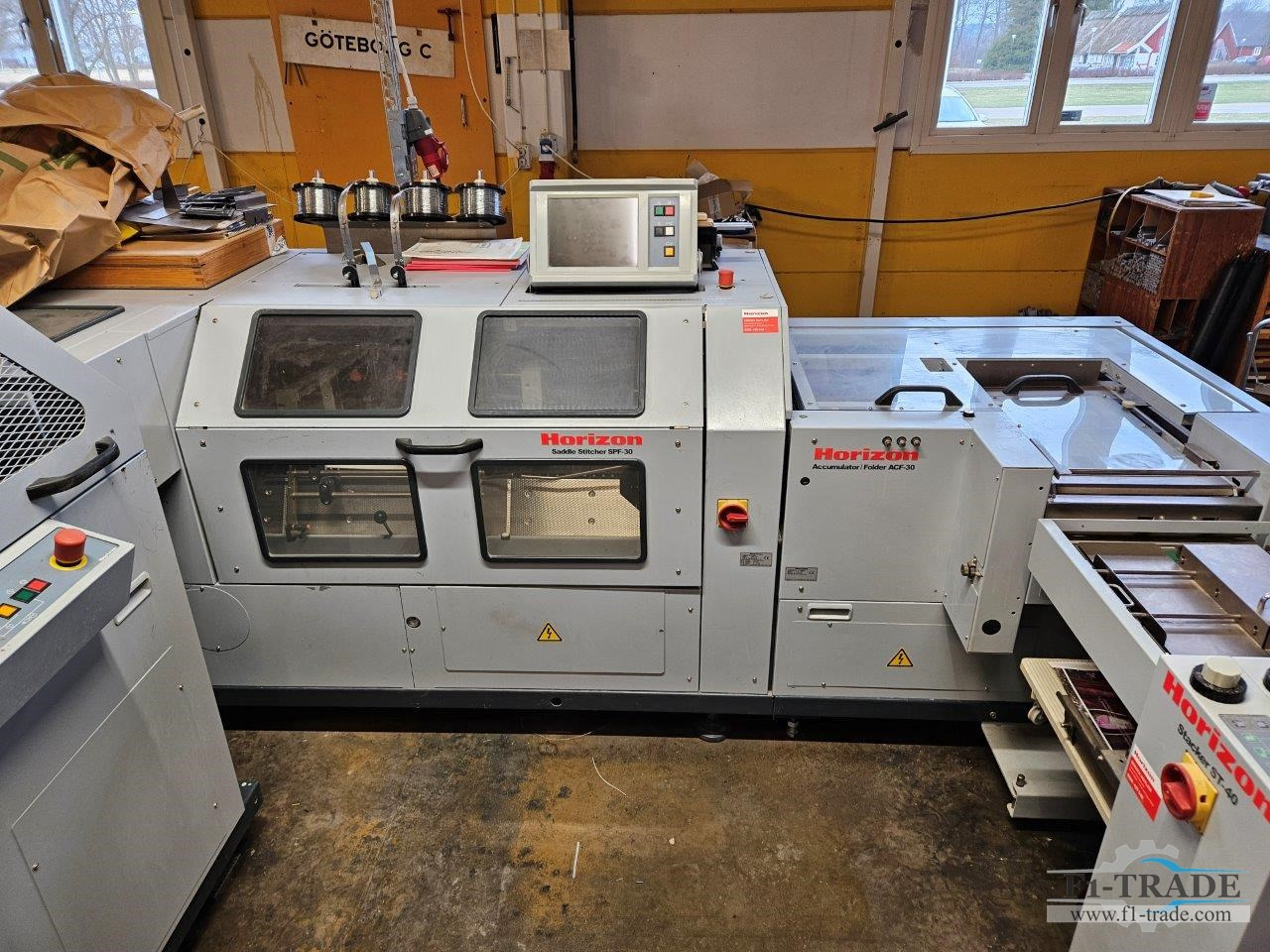 Horizon Stitchliner 5500 - Печатное оборудование: фото 1 Horizon Stitchliner 5500 - Печатное оборудование: фото 1