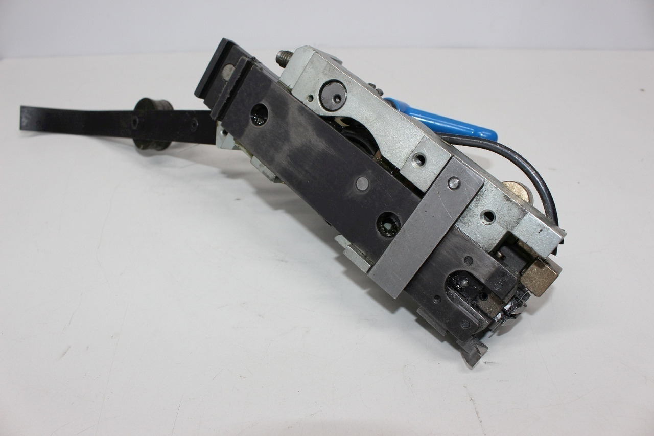 Müller Martini HK 75 0881.8101 - Печатное оборудование: фото 4 Müller Martini HK 75 0881.8101 - Печатное оборудование: фото 4