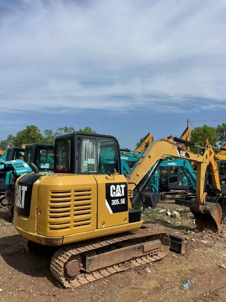CAT 305.5E2 - Мини-экскаватор: фото 2 CAT 305.5E2 - Мини-экскаватор: фото 2