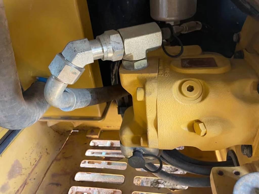 CAT 305.5E2 - Мини-экскаватор: фото 5 CAT 305.5E2 - Мини-экскаватор: фото 5