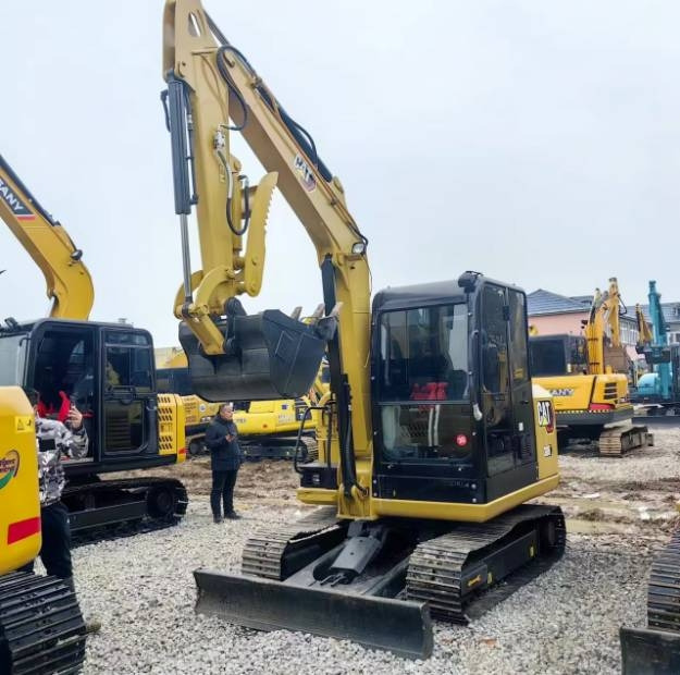 CAT 306E2 - Мини-экскаватор: фото 1 CAT 306E2 - Мини-экскаватор: фото 1