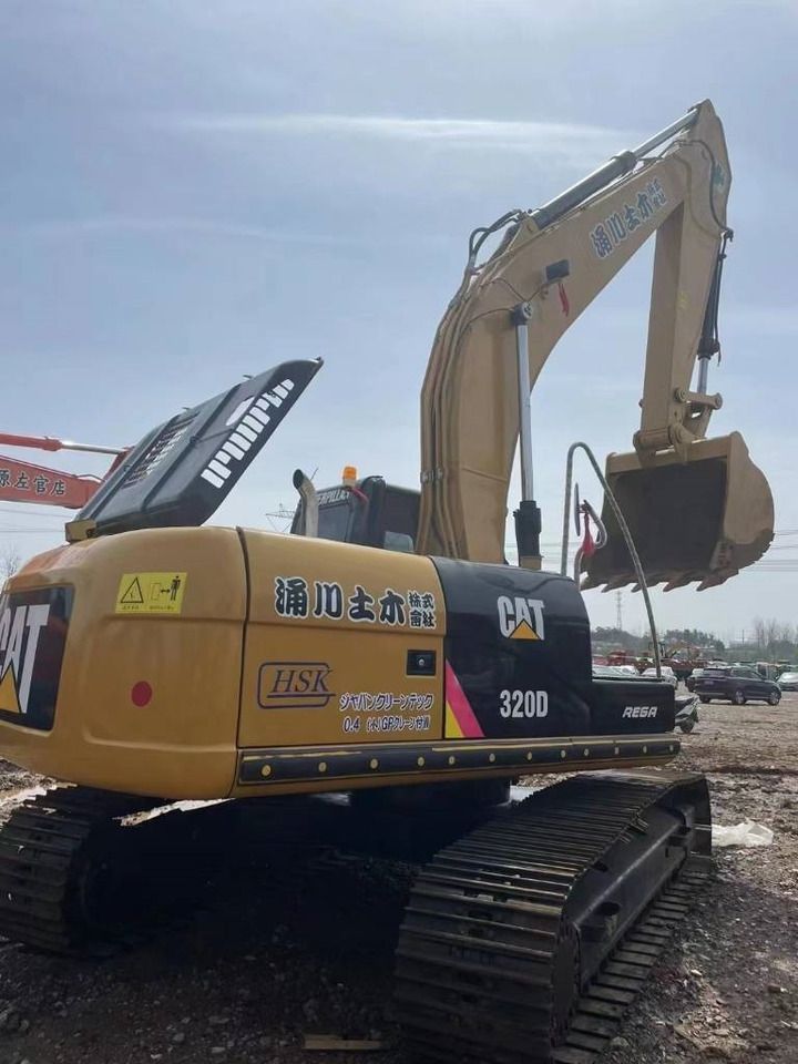 CAT 320D - Гусеничный экскаватор: фото 3 CAT 320D - Гусеничный экскаватор: фото 3