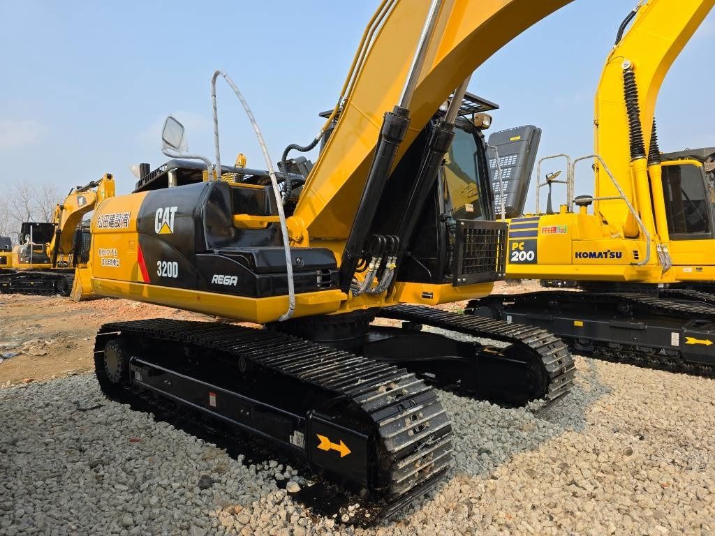 CAT 320D - Гусеничный экскаватор: фото 5 CAT 320D - Гусеничный экскаватор: фото 5