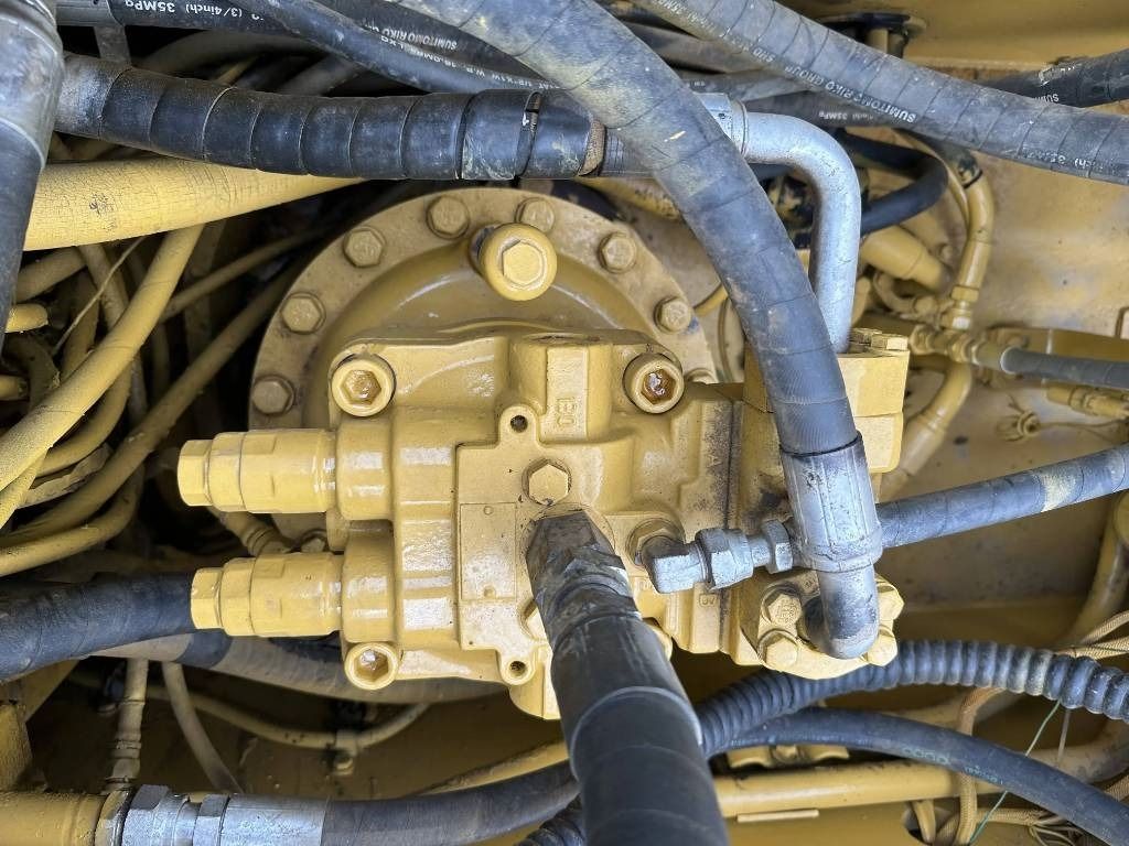 CAT 320D - Гусеничный экскаватор: фото 4 CAT 320D - Гусеничный экскаватор: фото 4