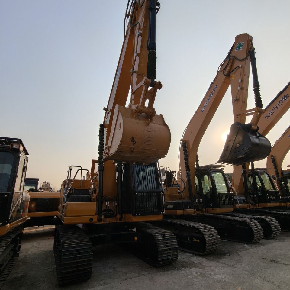 CAT 320GC - Гусеничный экскаватор: фото 4 CAT 320GC - Гусеничный экскаватор: фото 4